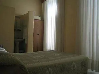 The Imperial Guesthouse Lisboa 2*,  Portugal